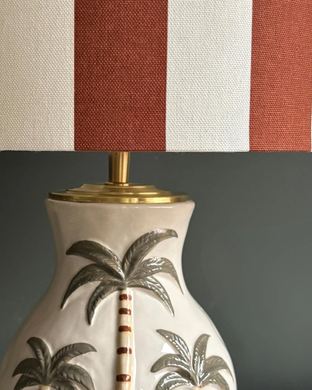 Coastal Palm Ceramic Table Lamp with Striped Shade – Handmade Tropical Accent Lighting for Elegant Home Décor