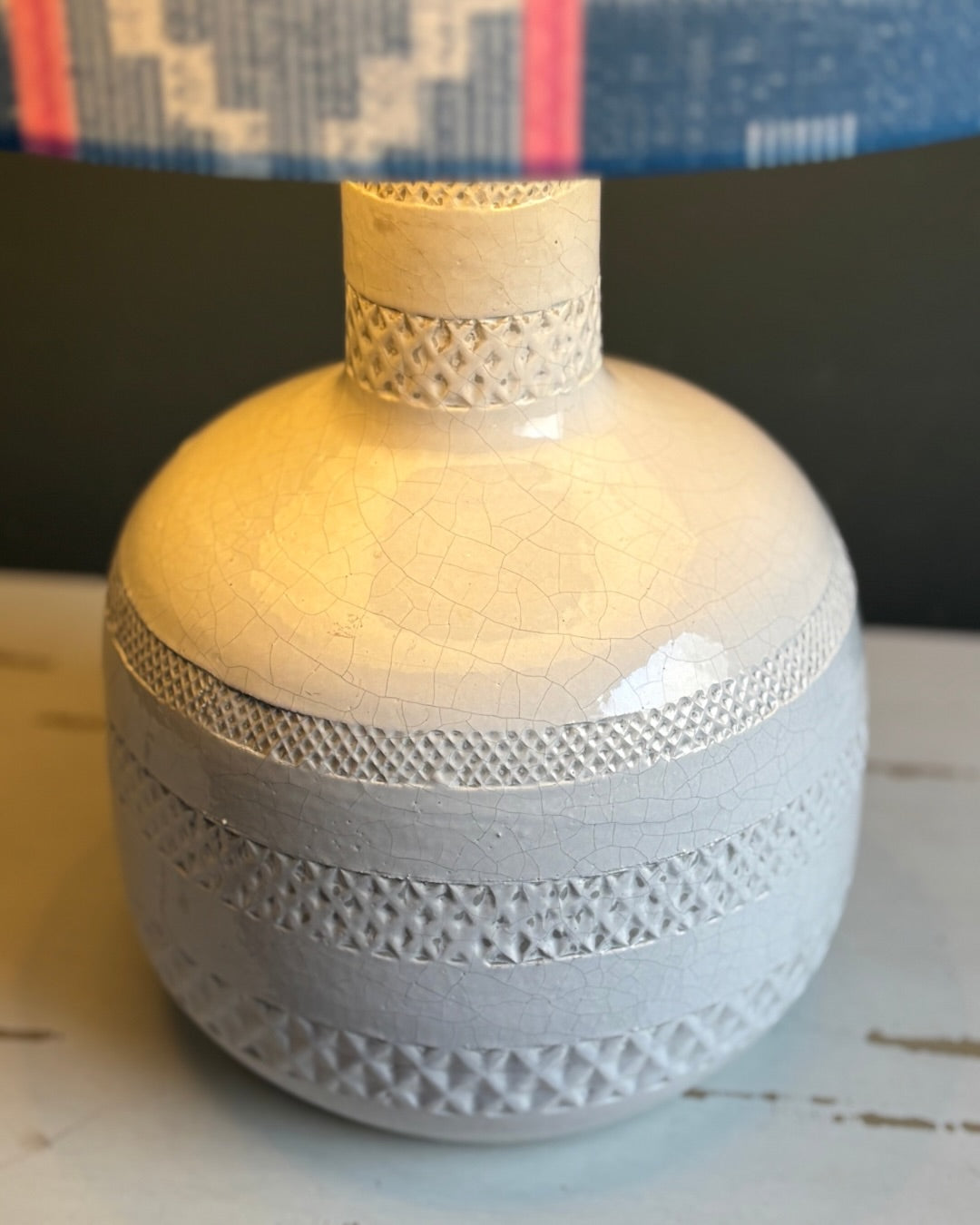 Modern Ceramic Table Lamp with Geometric Pattern Shade – Handmade Artistic Accent Lighting for Stylish Interiors