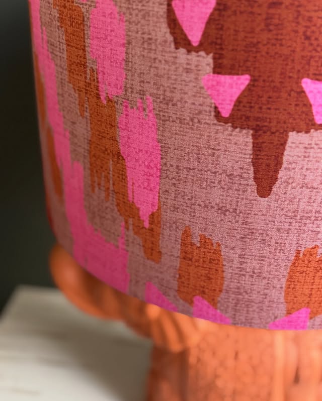 Handcrafted Ceramic Elephant Table Lamp with Abstract Pink Pattern Shade – Artistic Statement Lighting for Elegant Interiors