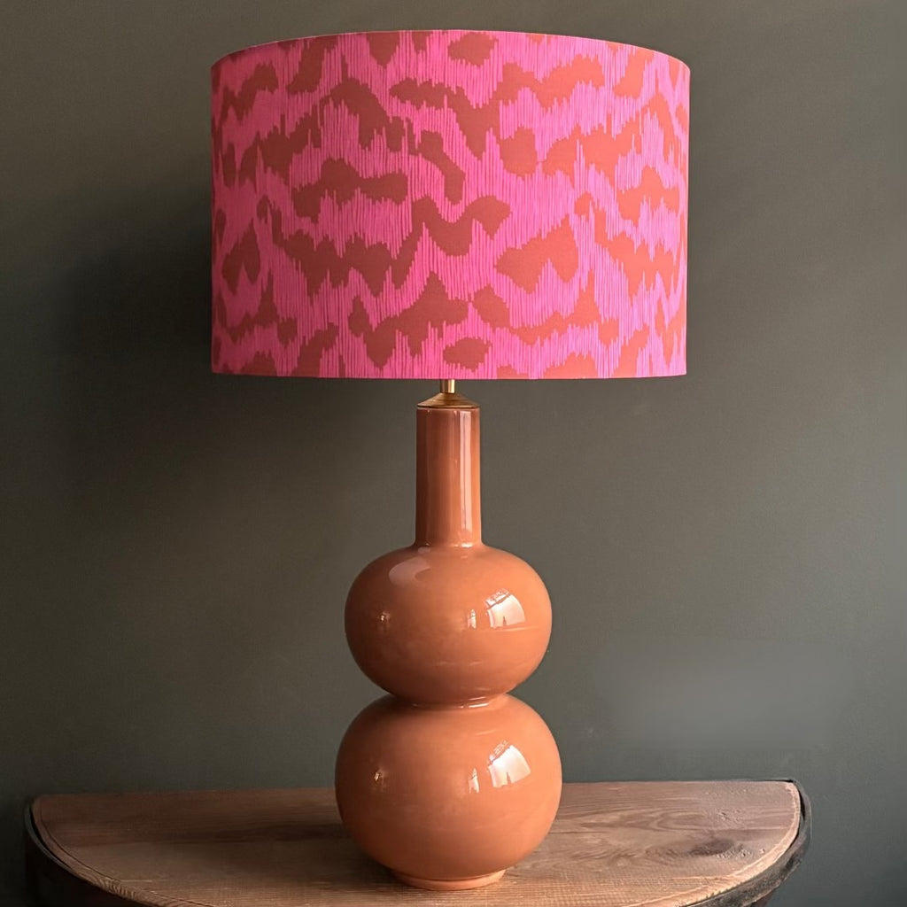 Modern Coral Ceramic Table Lamp with Pink Abstract Fabric Shade – Handmade Decorative Accent Light for Contemporary Interiors