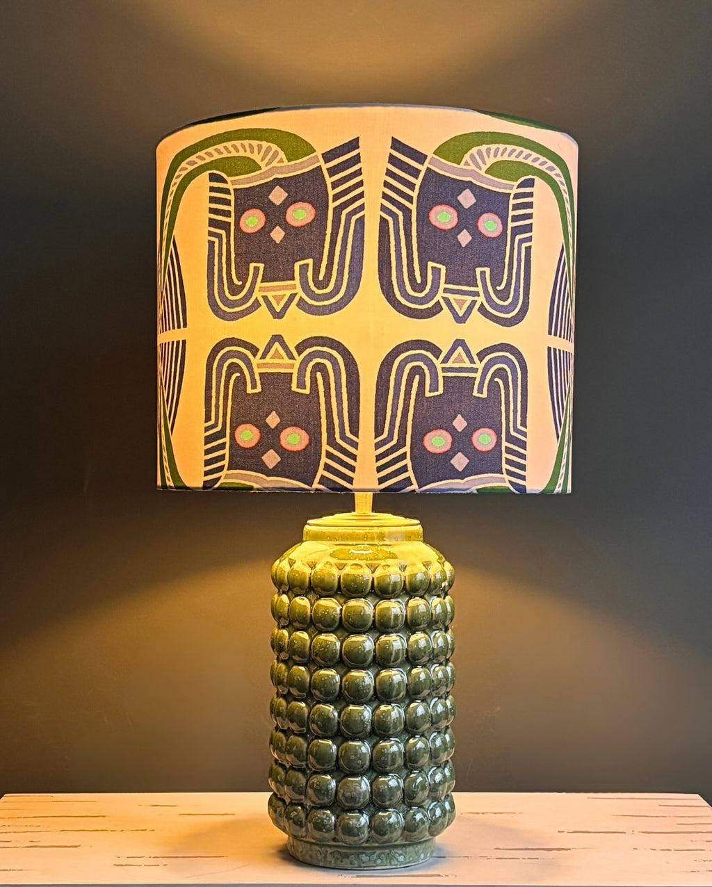 Handcrafted Ceramic Table Lamp with Art Deco Pattern Shade – Vintage Green Glazed Accent Lighting for Elegant Interiors